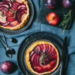Nektarinen und Plfaumen Galette, Lisa Nieschlag, Food-Fotografie, Münster, NRW